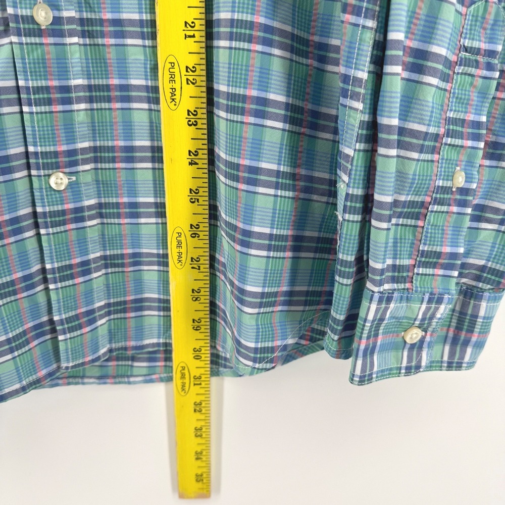 Vineyard Vines Harbor Shirt Medium Green Blue Plaid Vented Fishing Lightweight - Picture 7 of 9